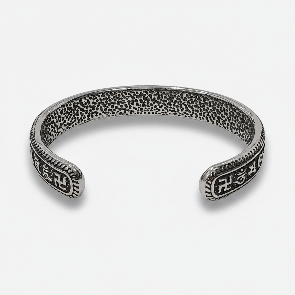 Mantra Kada