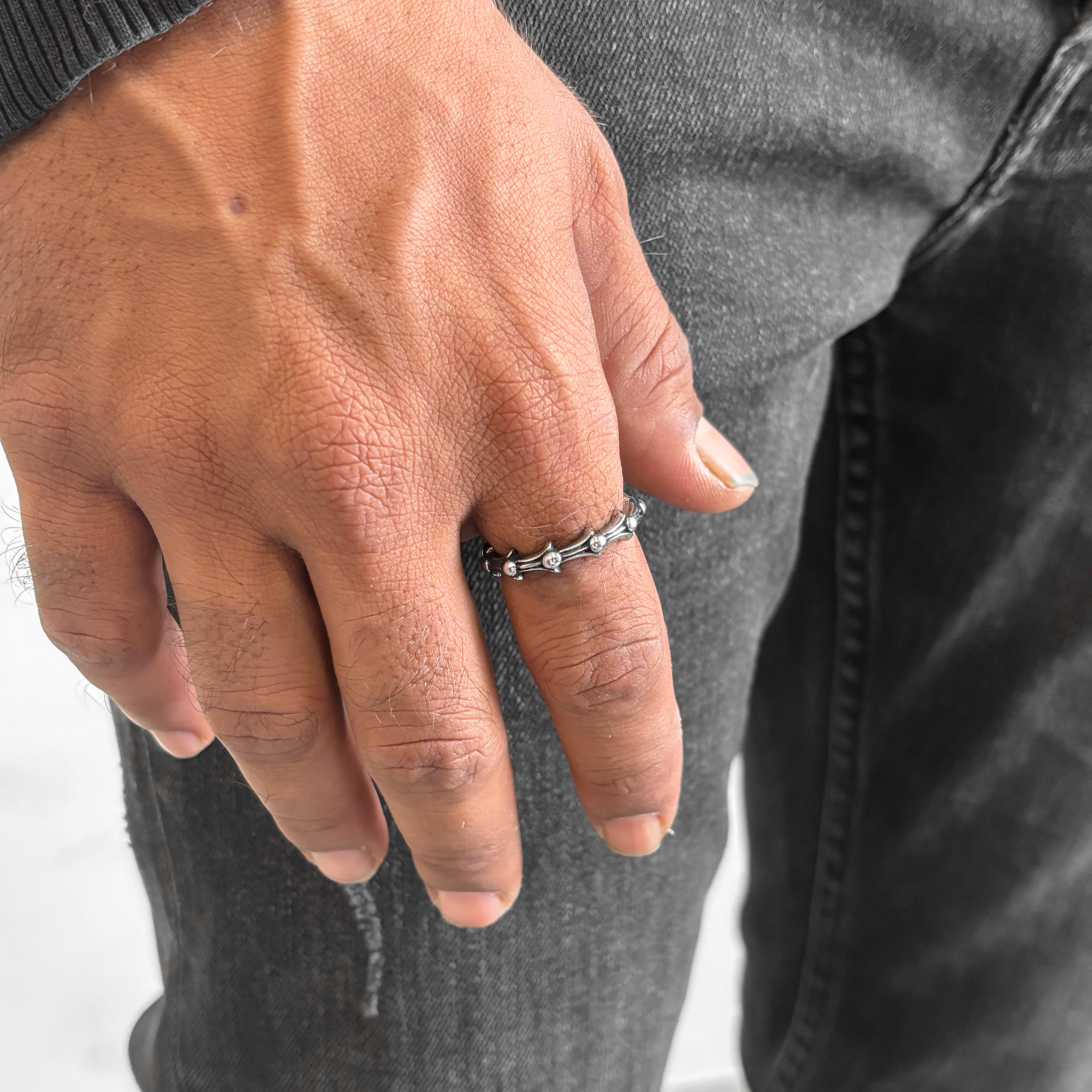 Crest Ring