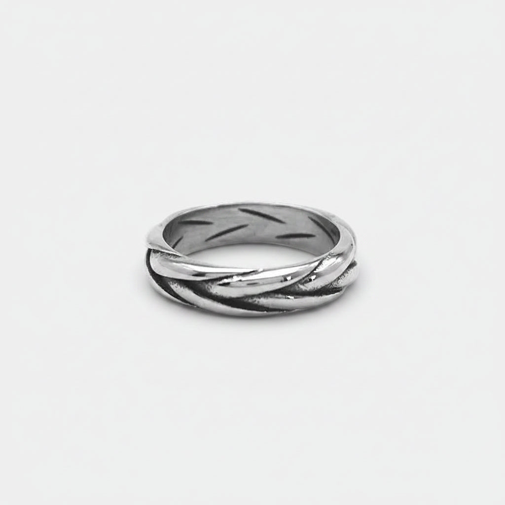 Twisted Ring