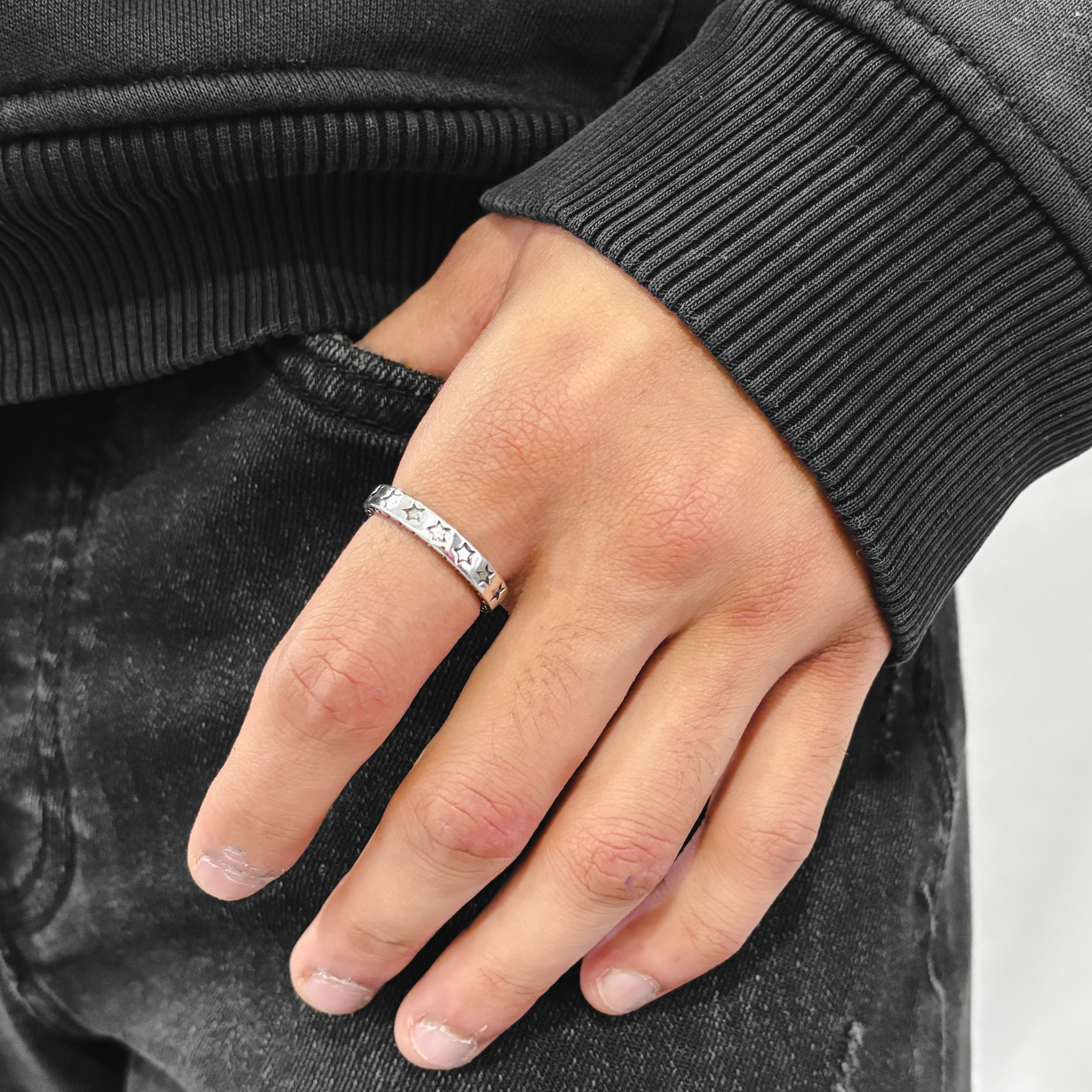 Nova Resizable Ring
