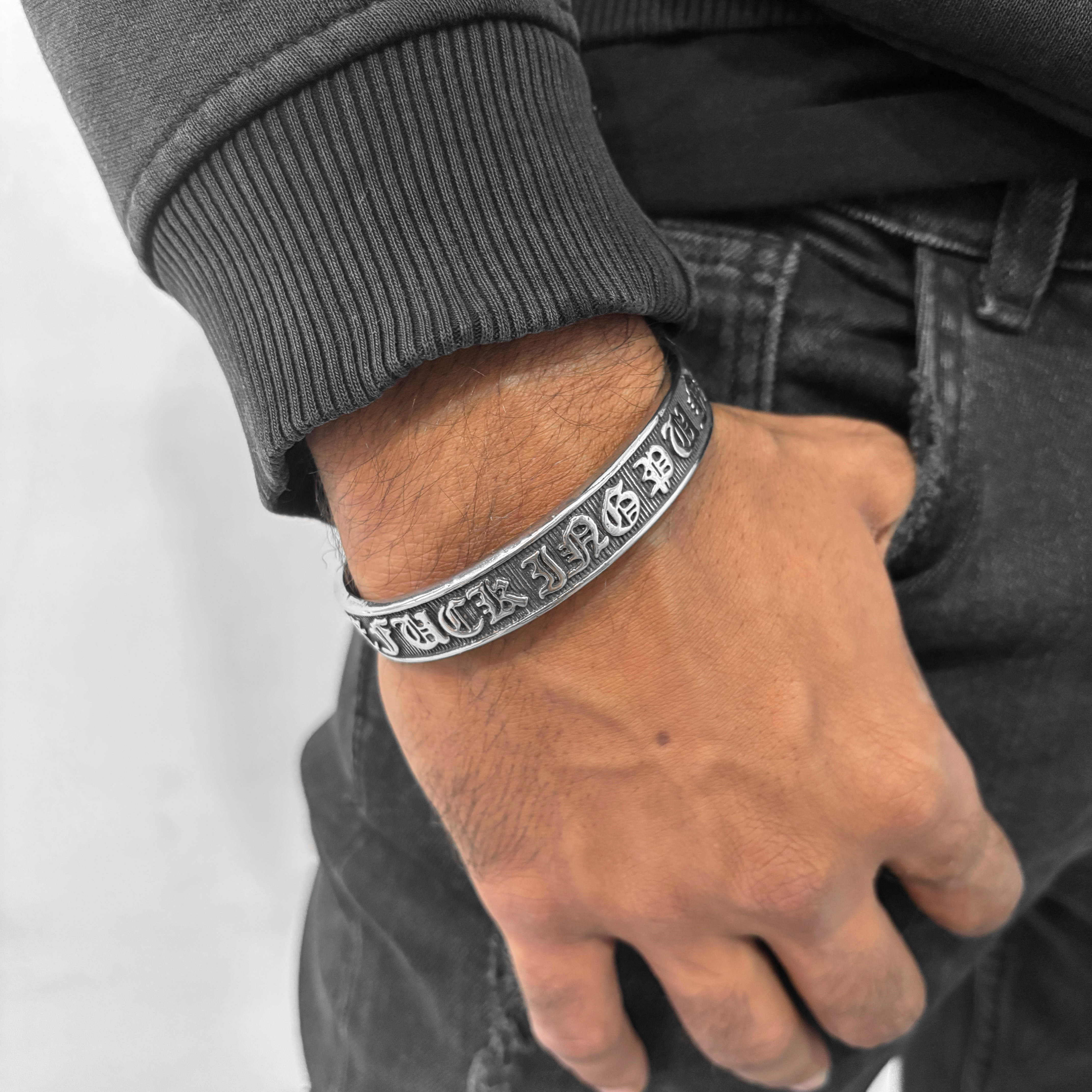 Obsidian Script Open Cuff