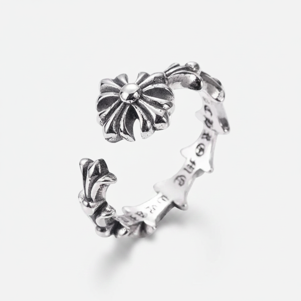 Crest Ring
