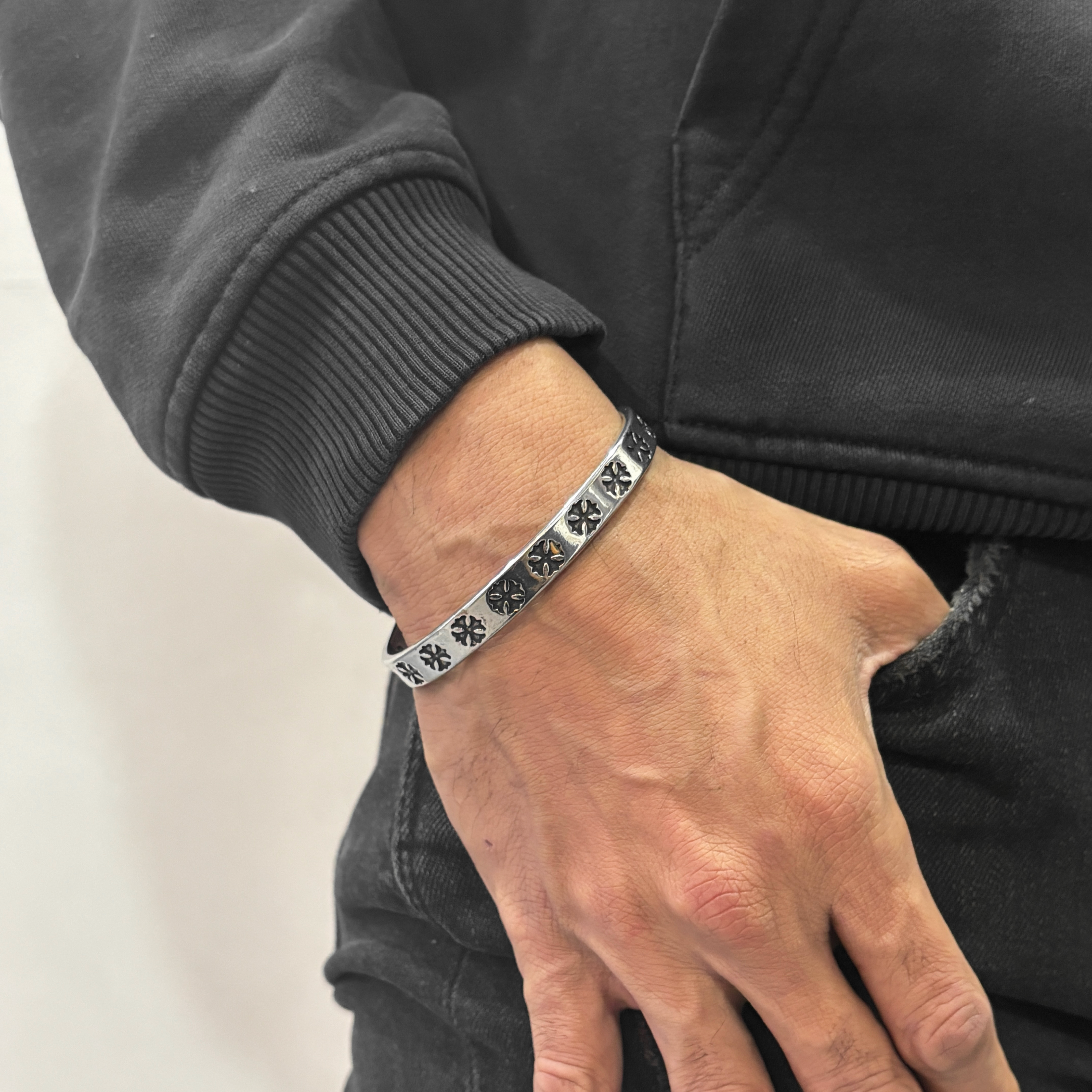 Spacer Band V2