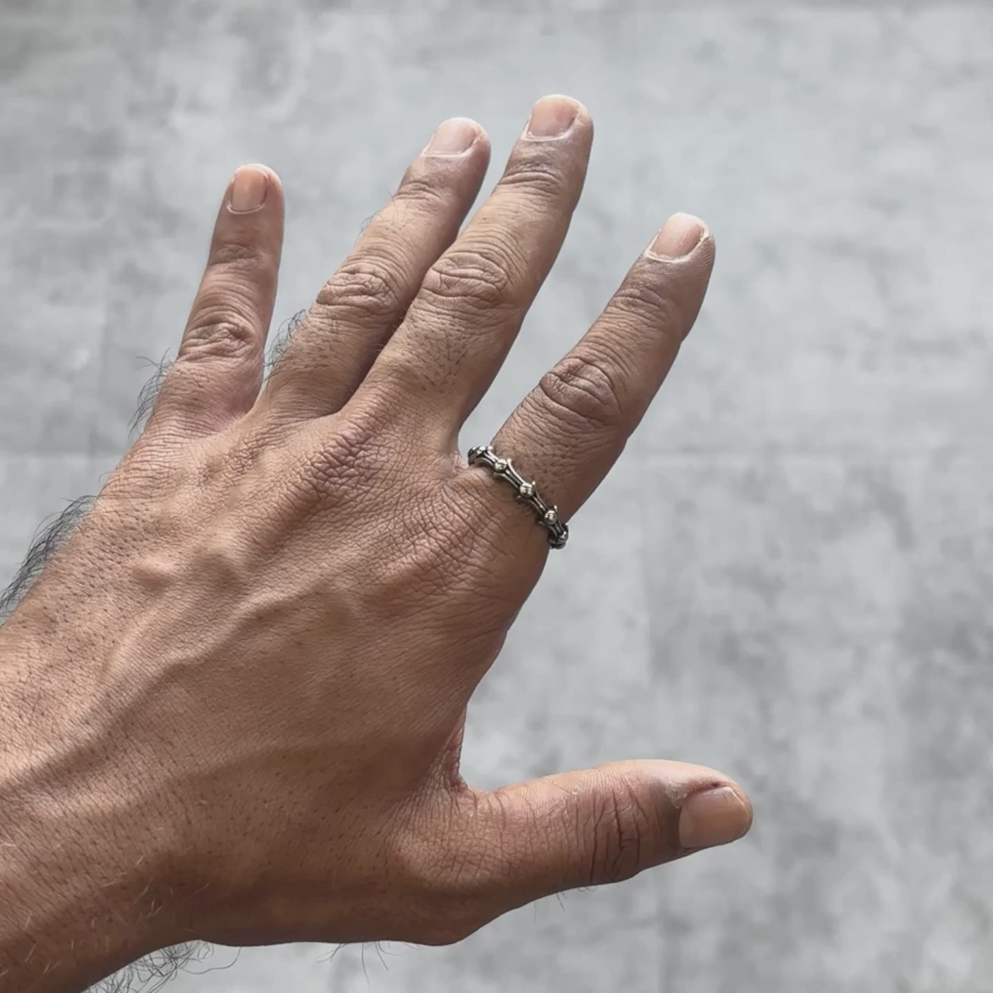 Crest Ring